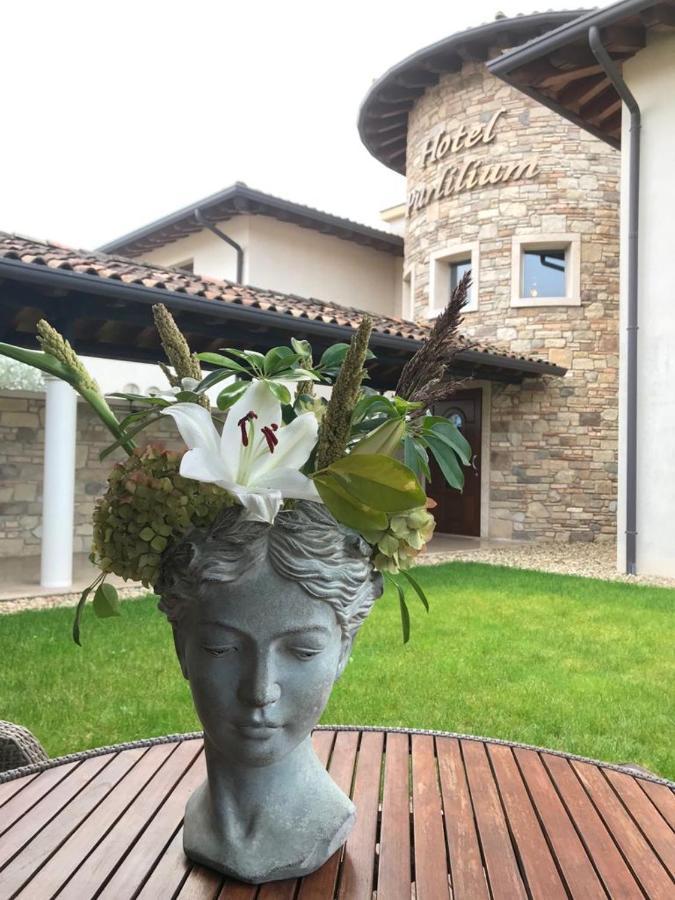 Hotel Purlilium Porcia Eksteriør bilde